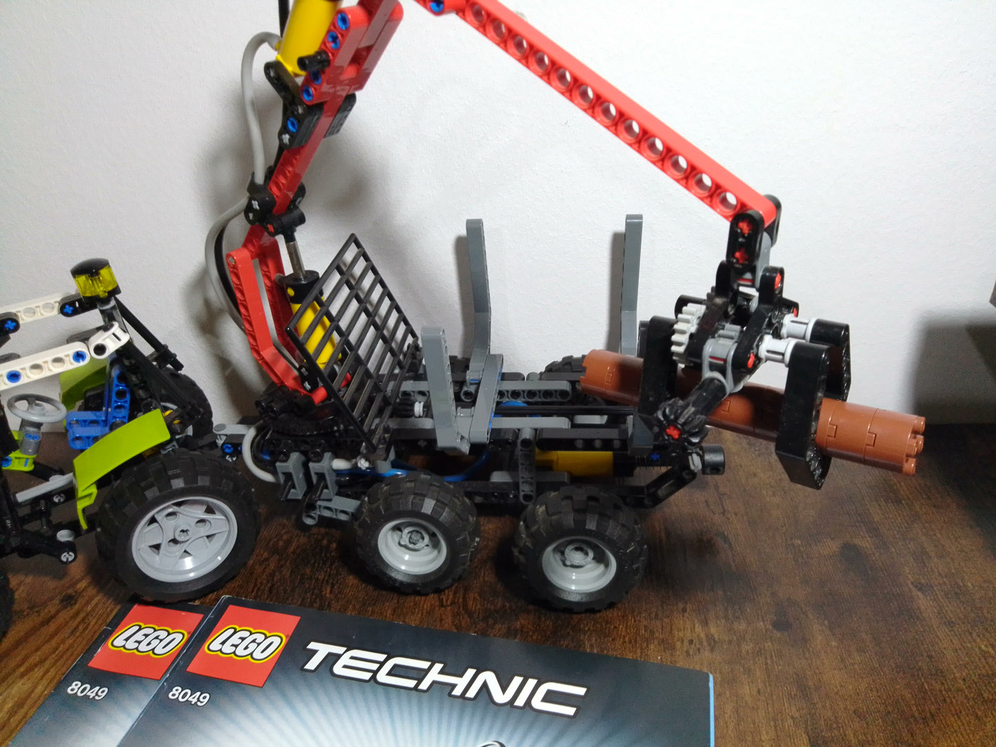 LEGO® Technic | Traktor mit Forstkran 8049