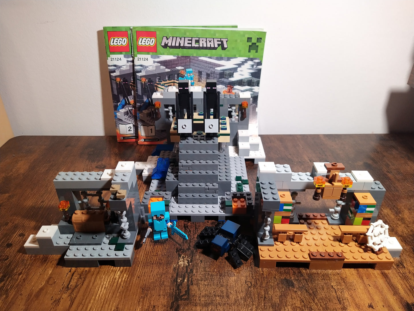 LEGO® Minecraft | Das End-Portal 21124