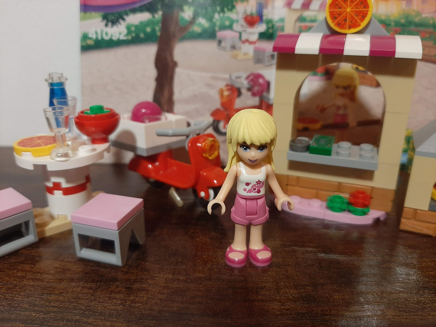 LEGO® Friends | Stephanies Pizzeria 41092