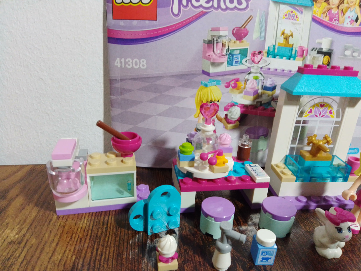 LEGO® Friends | Stephanies Backstube 41308