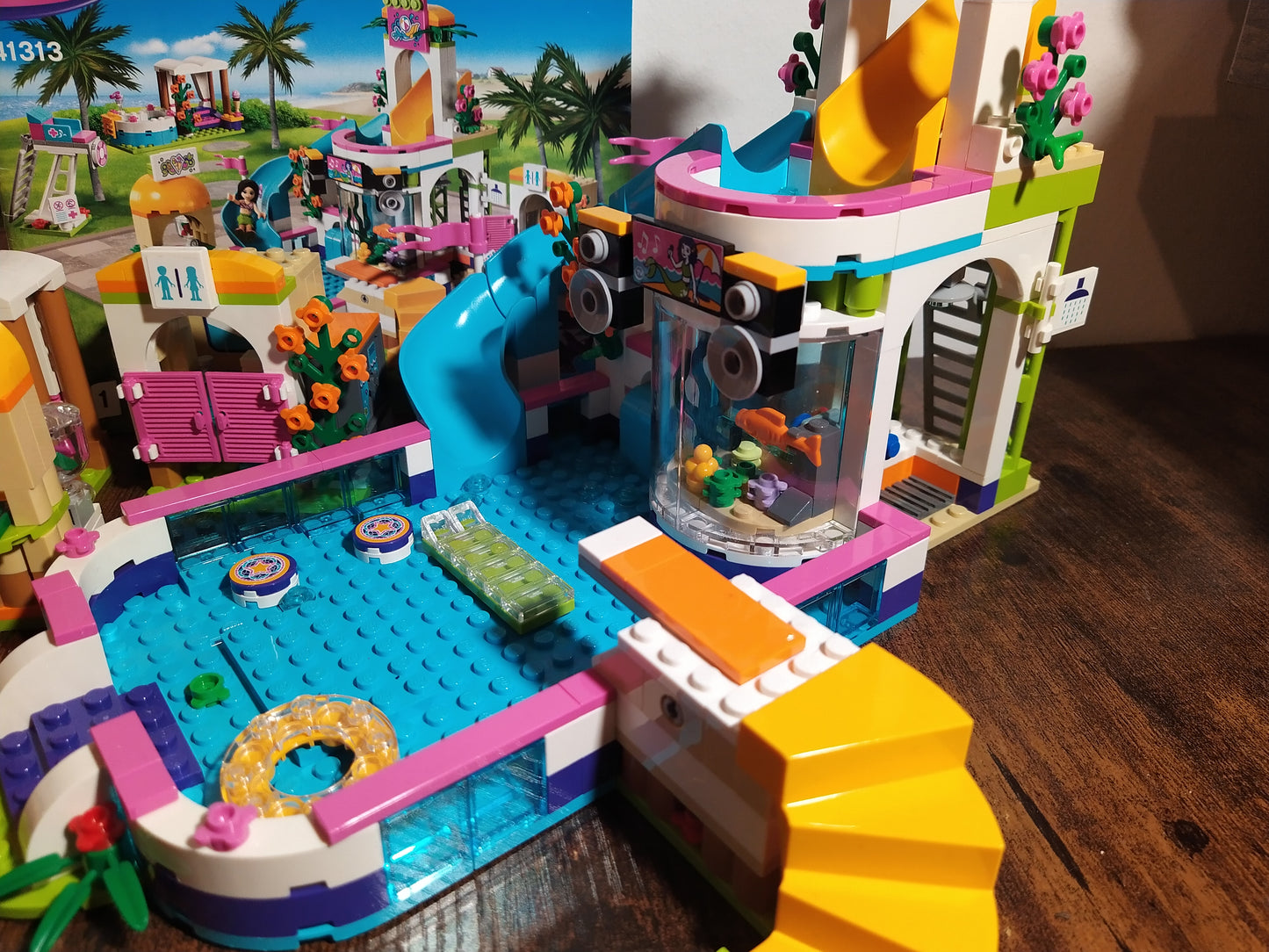 LEGO® Friends | Heartlake Freibad 41313