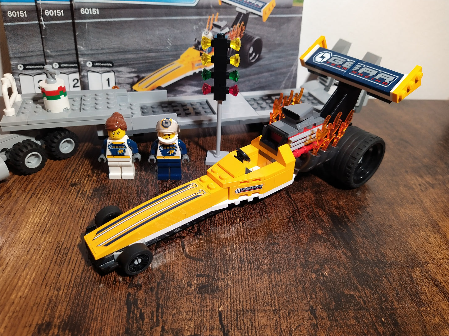 LEGO® City | Dragster-Transporter 60151