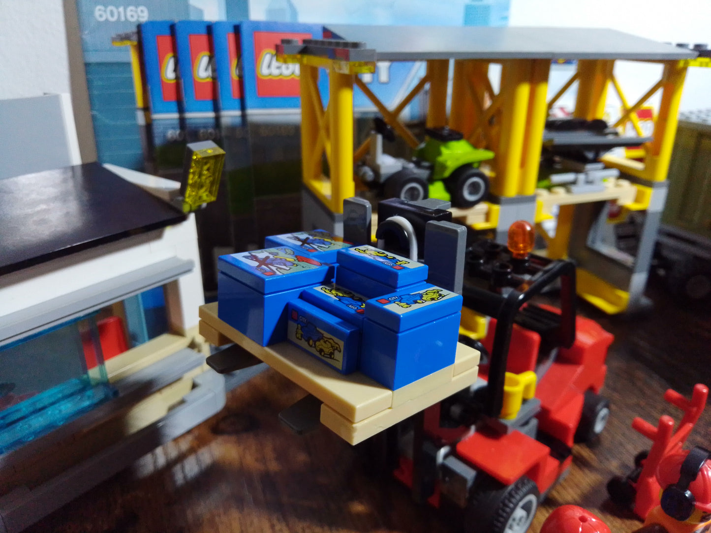 LEGO® City | Frachtterminal / Cargo Terminal 60169