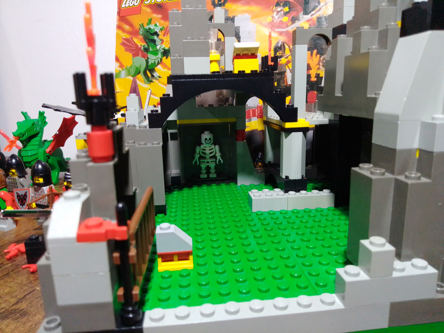 LEGO® Castle | Witch's Magic Manor 6087