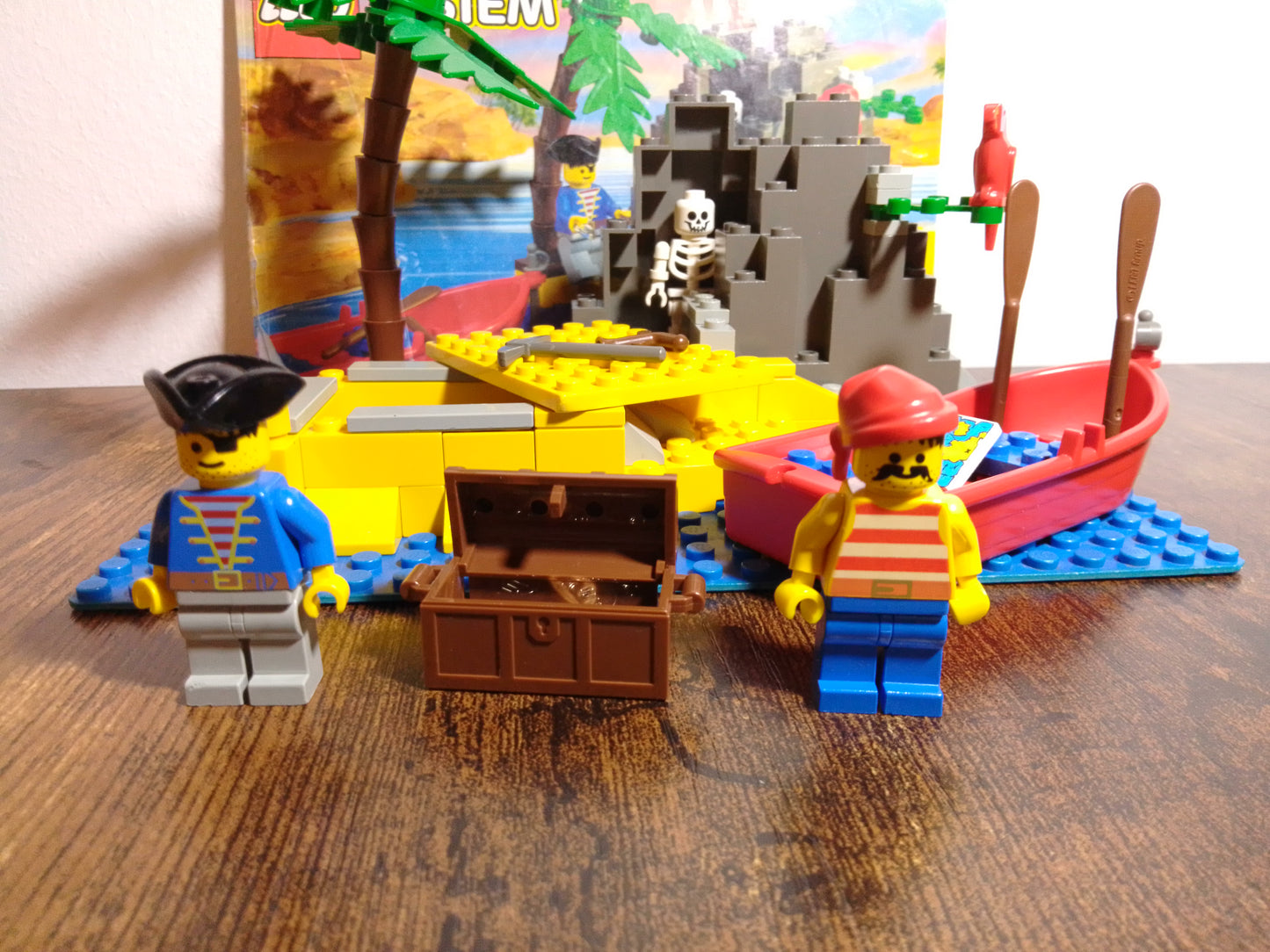 LEGO® Pirates | Rocky Reef 6254