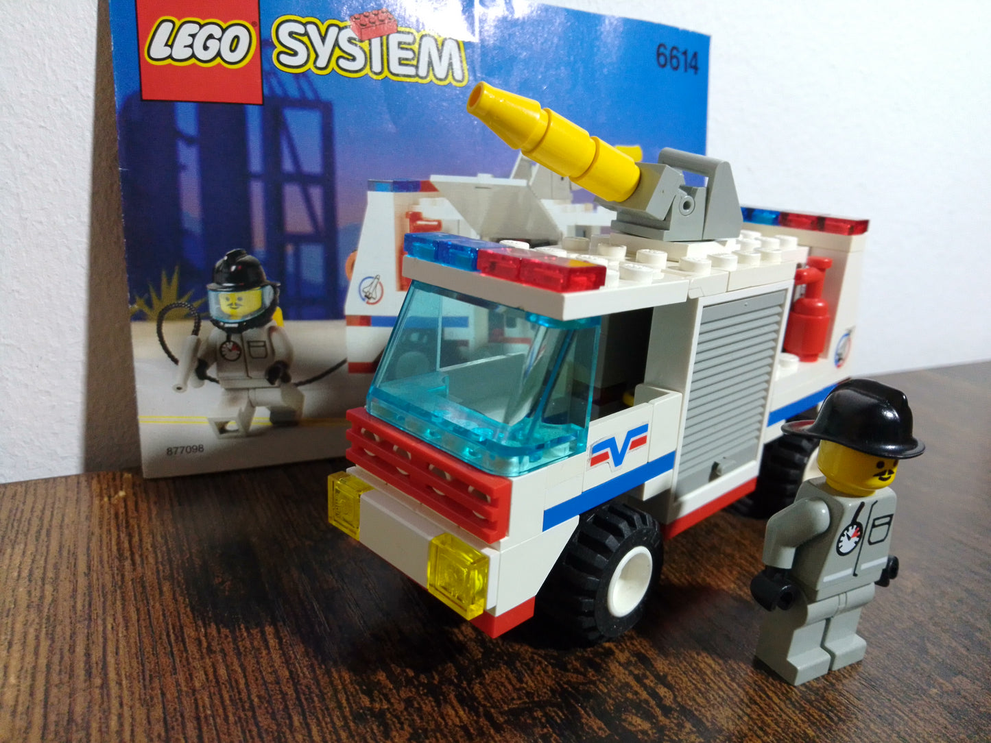 LEGO® Town | Launch Evac 1 6614