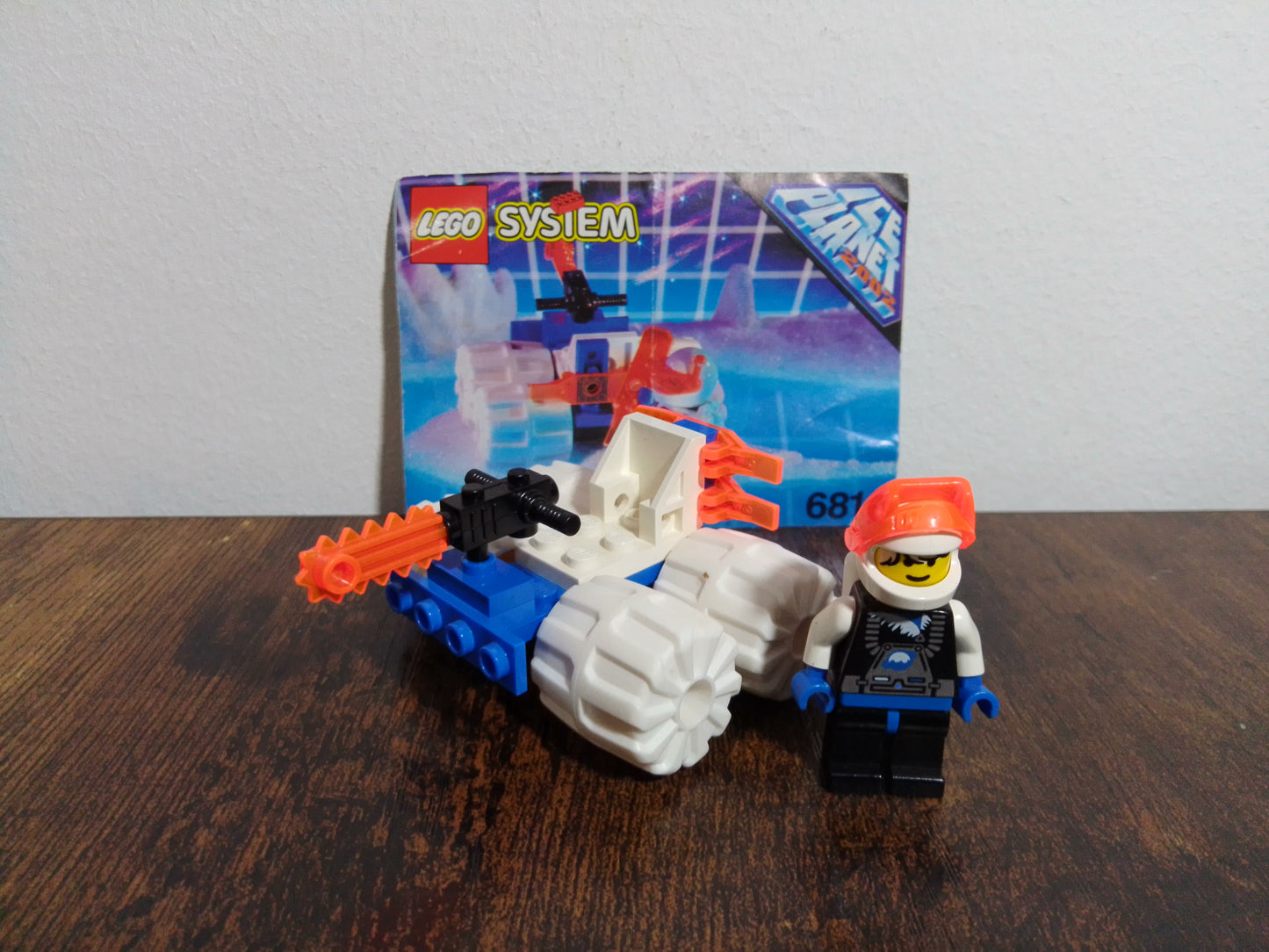 LEGO® Space Ice Planet 2002 | Ice Tunnelator 6814