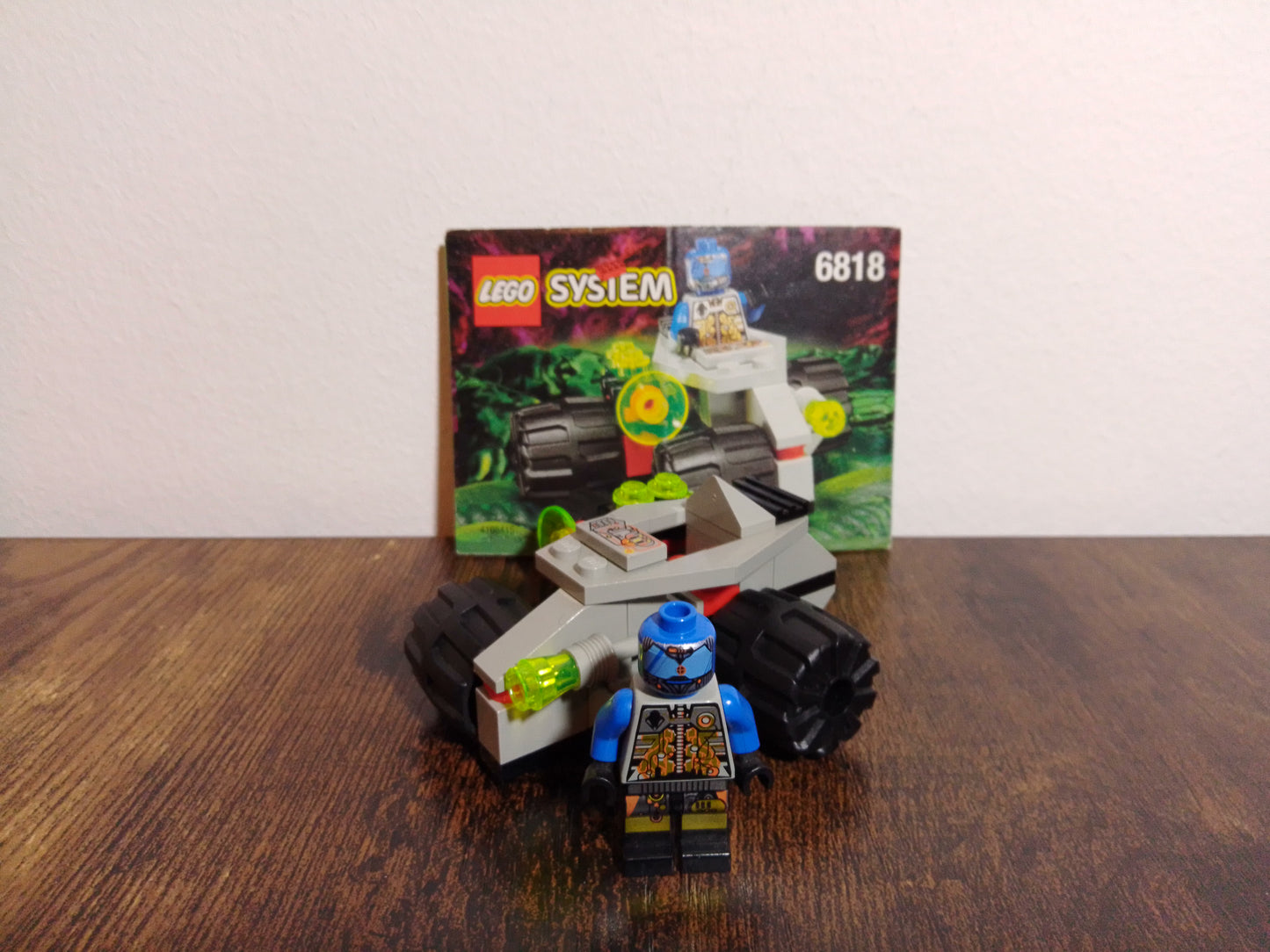 LEGO® Space UFO | Cyborg Scout 6818