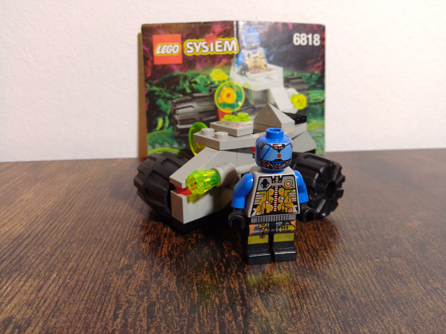 LEGO® Space UFO | Cyborg Scout 6818