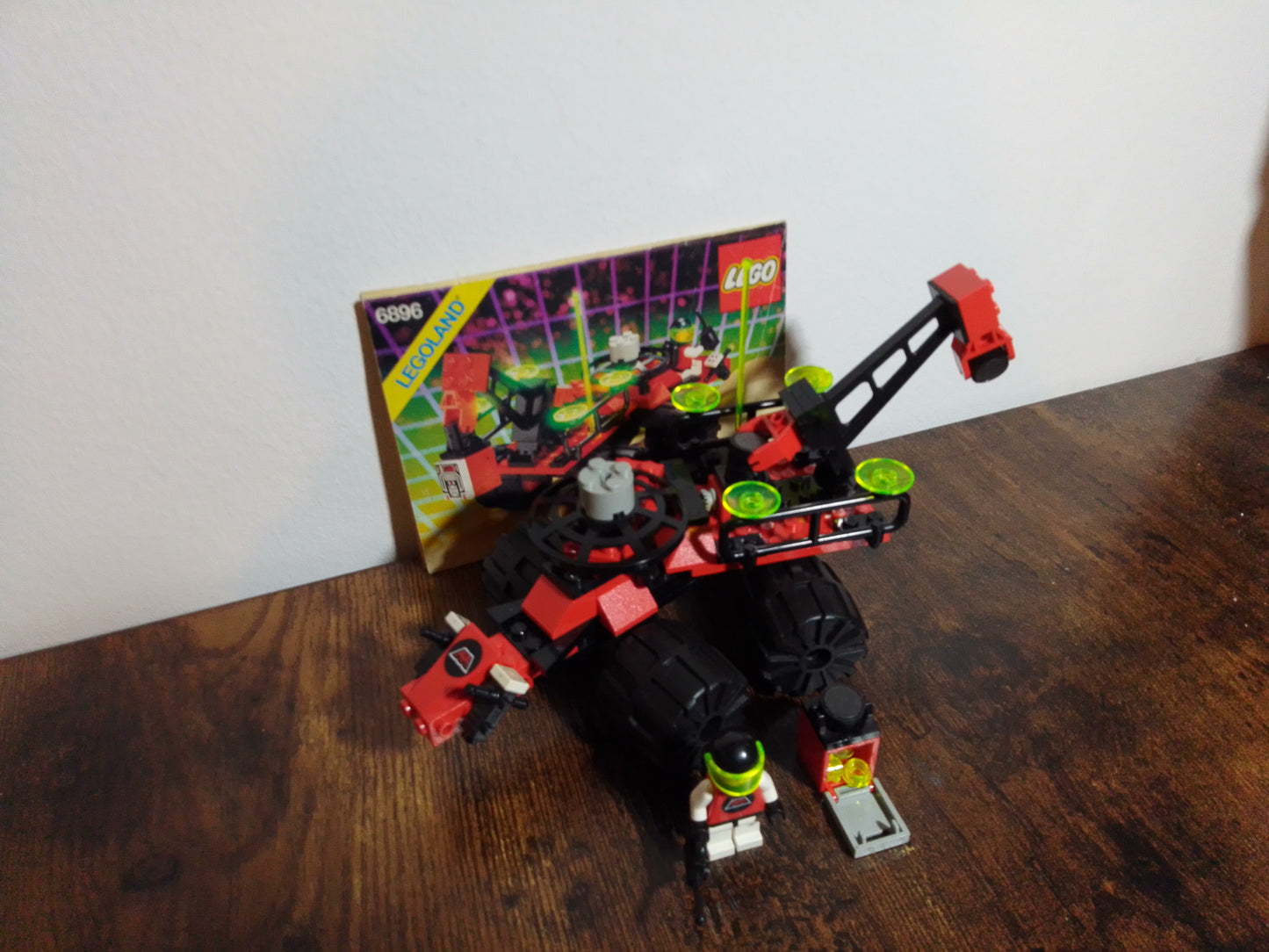 LEGO® Space M-Tron | Celestial Forager 6896