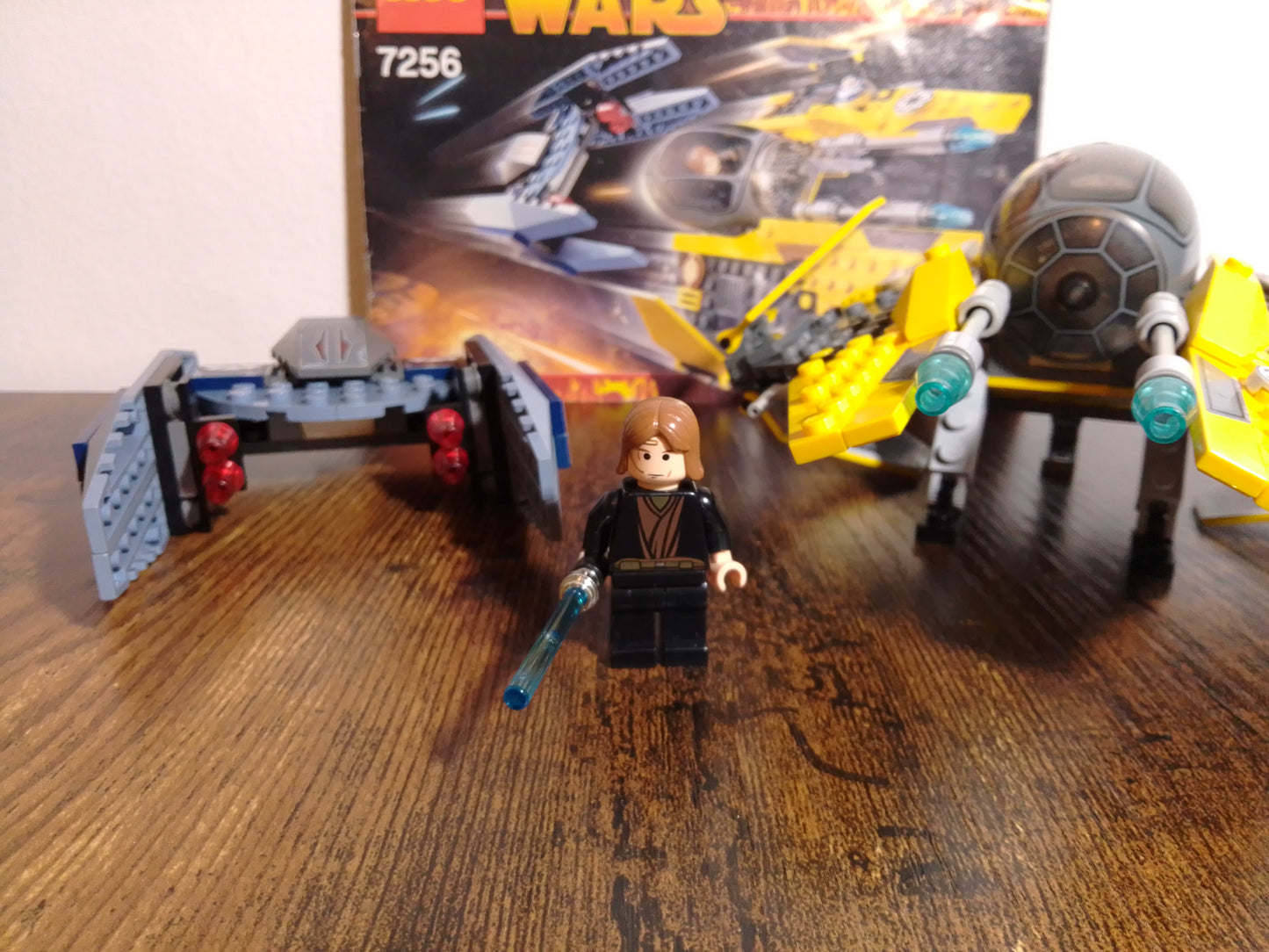 LEGO® Star Wars ™ | Jedi Starfighter™ & Vulture Droid™ 7256