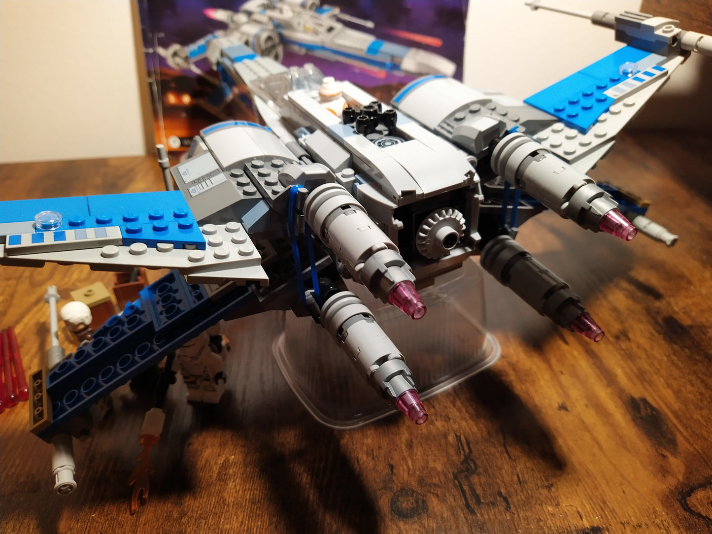 LEGO® Star Wars™ | Resistance X-Wing Fighter™ 75149