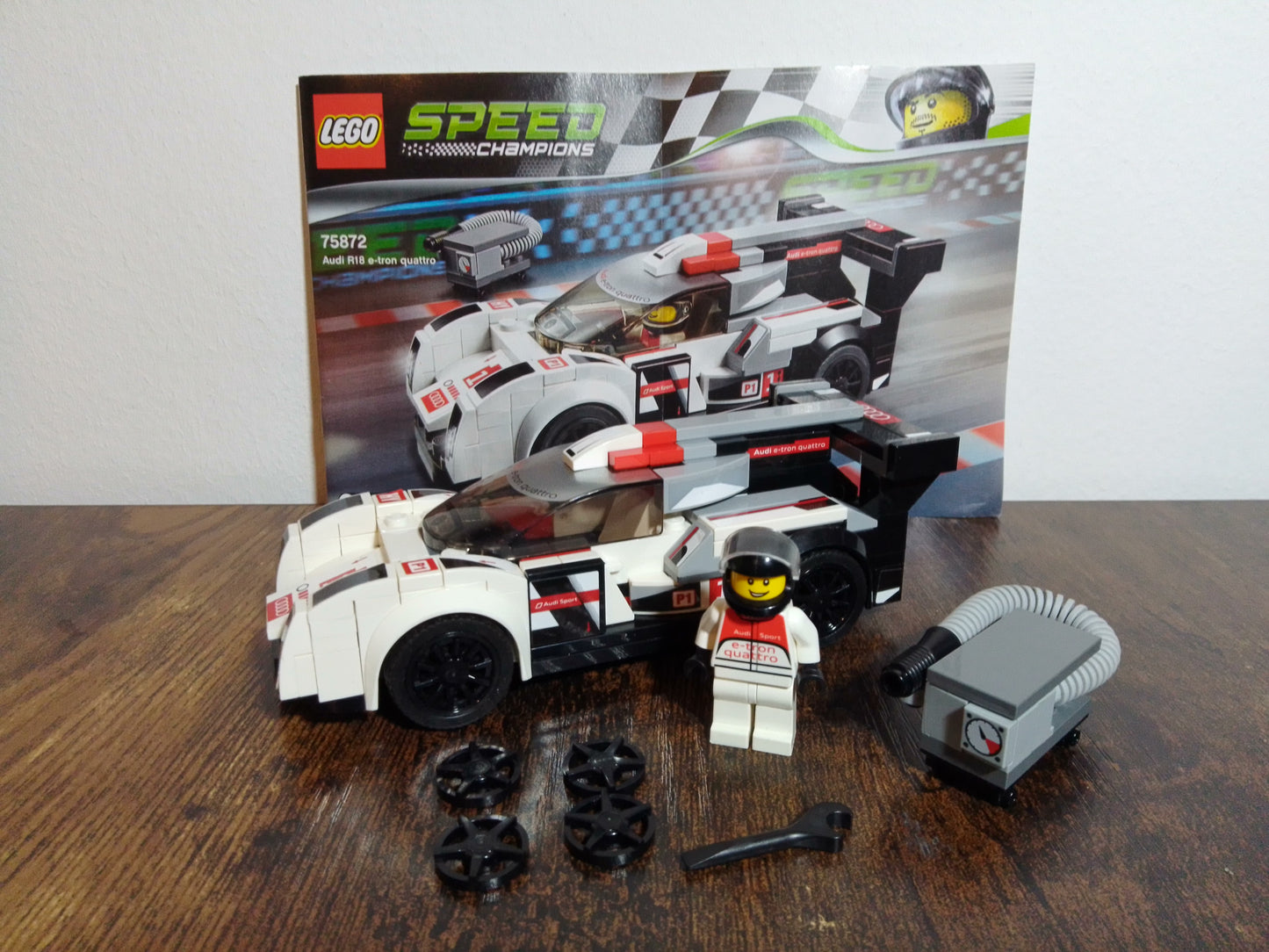 LEGO® Speed Champions | Audi R18 e-tron quattro 75872