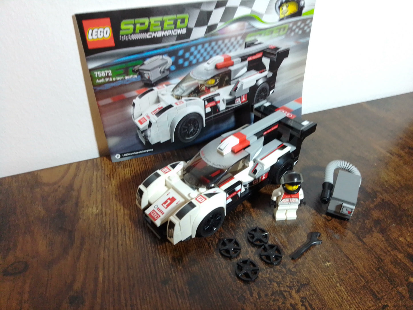 LEGO® Speed Champions | Audi R18 e-tron quattro 75872