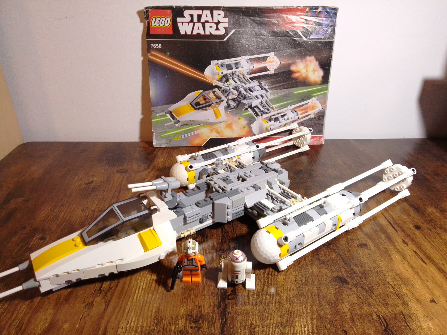 LEGO® Star Wars™ Y-wing Fighter™ 7658