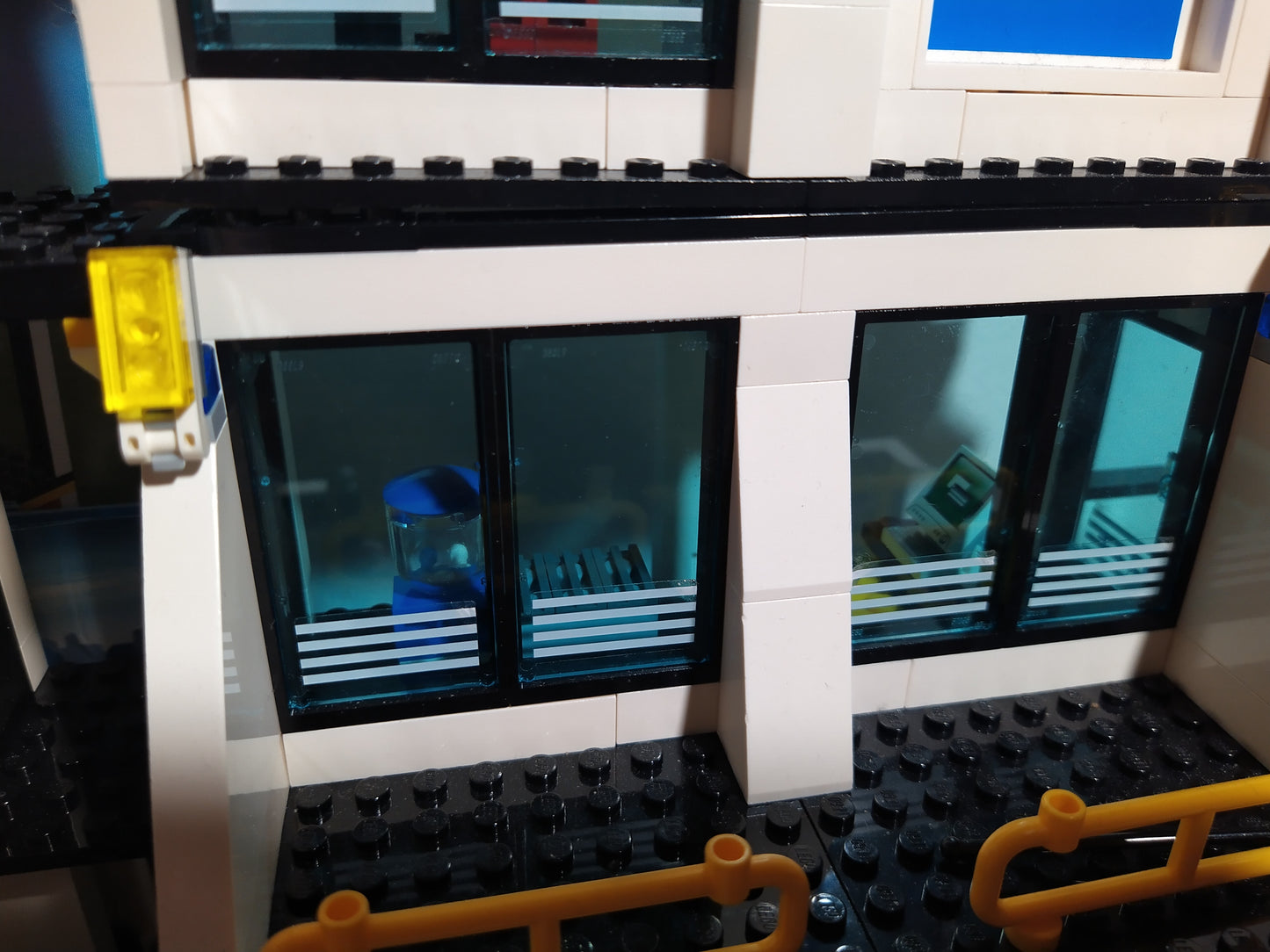 LEGO® City | Große Polizeistation / Polizei-Hauptquartier 7744