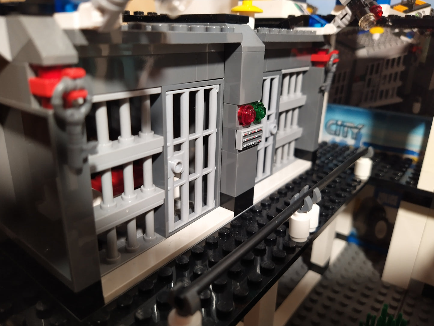 LEGO® City | Große Polizeistation / Polizei-Hauptquartier 7744