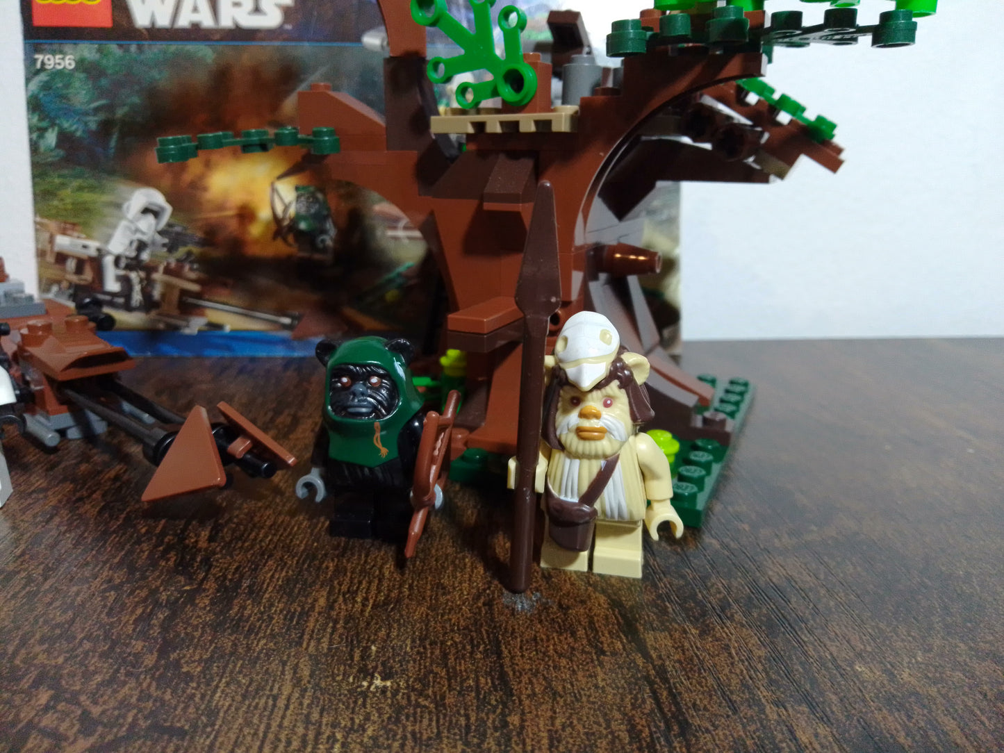 LEGO® Star Wars | Ewok™ Attack 7956