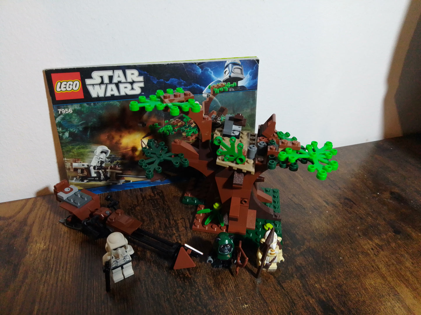 LEGO® Star Wars | Ewok™ Attack 7956