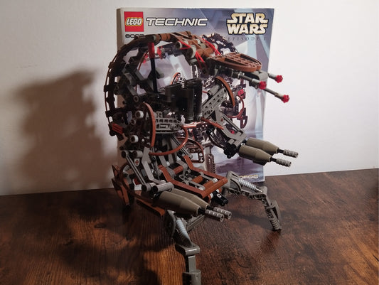 LEGO® Technic Star Wars™ | Destroyer Droid™ 8002