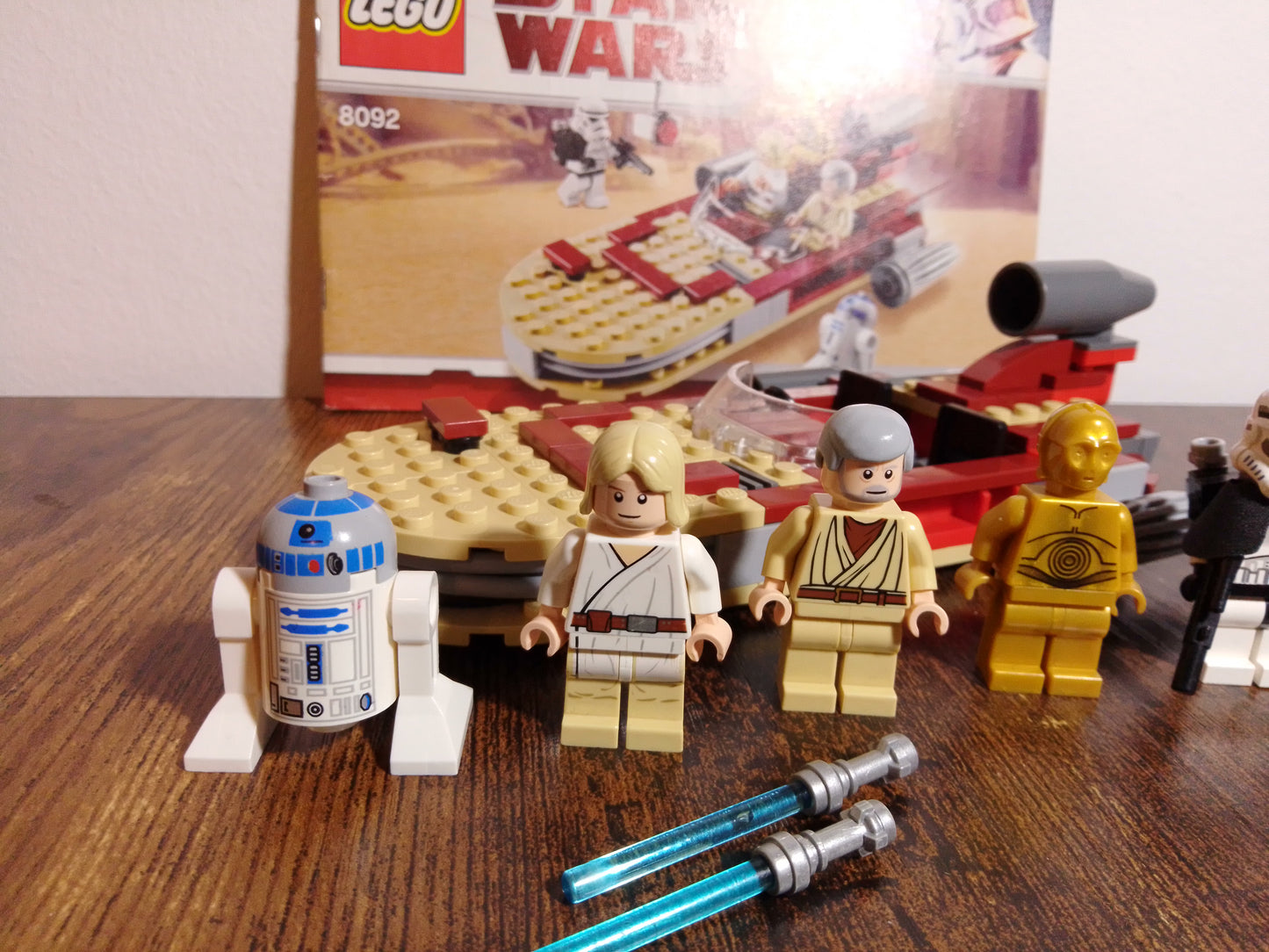 LEGO® Star Wars | Luke’s Landspeeder™ 8092