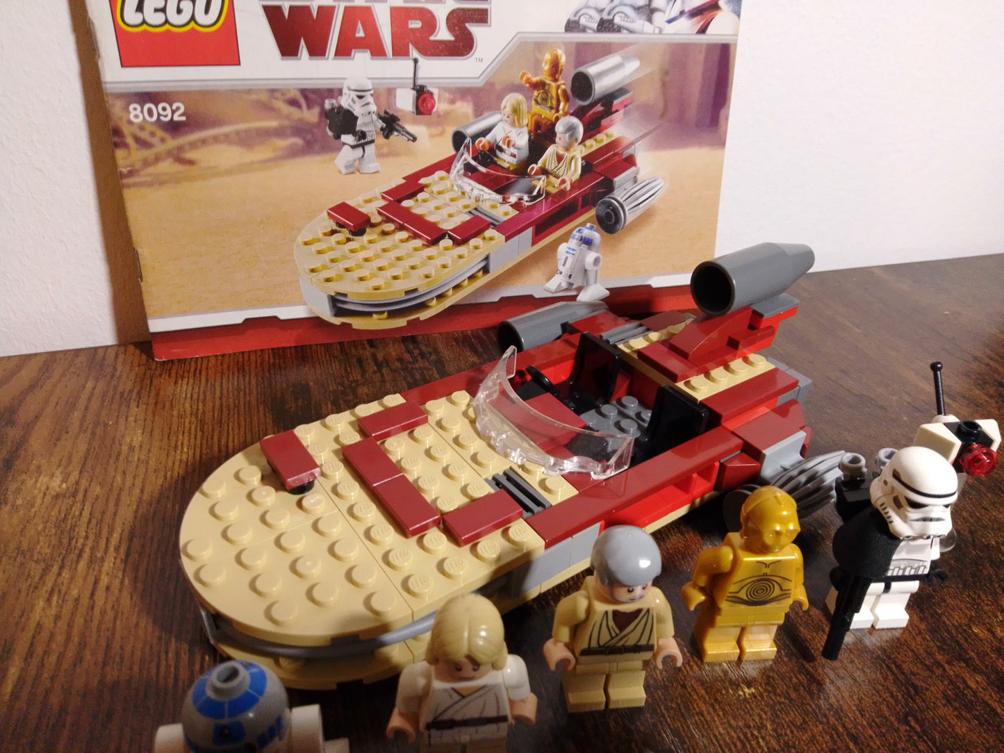 LEGO® Star Wars | Luke’s Landspeeder™ 8092