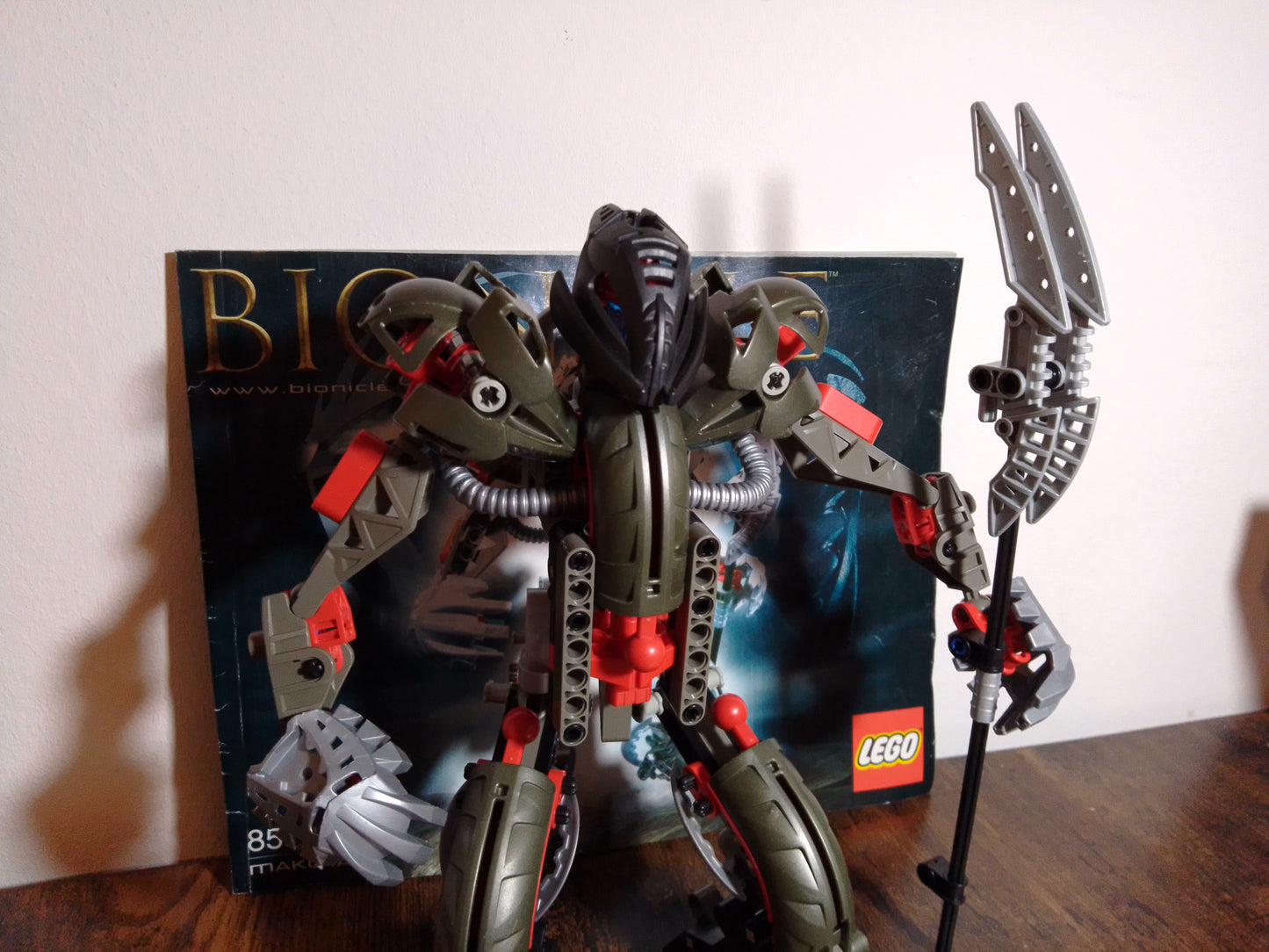 LEGO® Bionicle® Titans | Makuta 8593